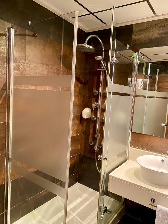 Triple Room,1398922355:JPEG